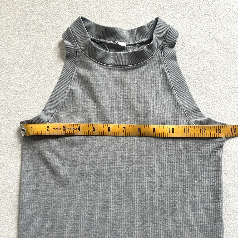 Athleta Women Solid Gray High Neck Ribbed Renew Seamless Racerback Tank Top XS - Picture 3 of 7
